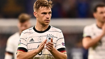 Капитан сборной Германии назвал причины отказа от радужной повязки