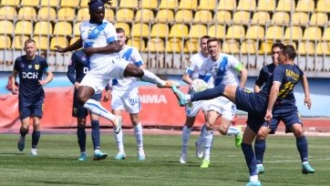«Динамо» в большинстве обыграло «Металлист», Верес» и «Львов» забили пять мячей на двоих