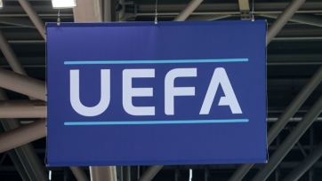 В УЕФА сообщили, сколько будет еще действовать отстранение взрослых сборных и клубов из РФ