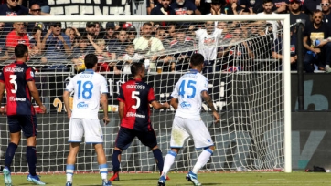 «Кальяри» удался суперкамбэк в матче с «Фрозиноне»: победили, проигрывая в три мяча